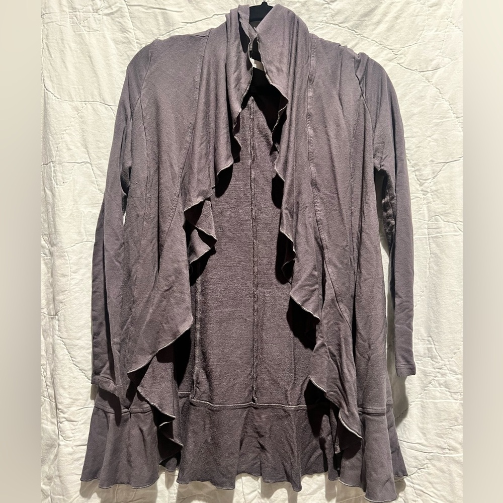 Mystree Gray Ruffled Cardigan Sz: Large - Picture 2 of 8